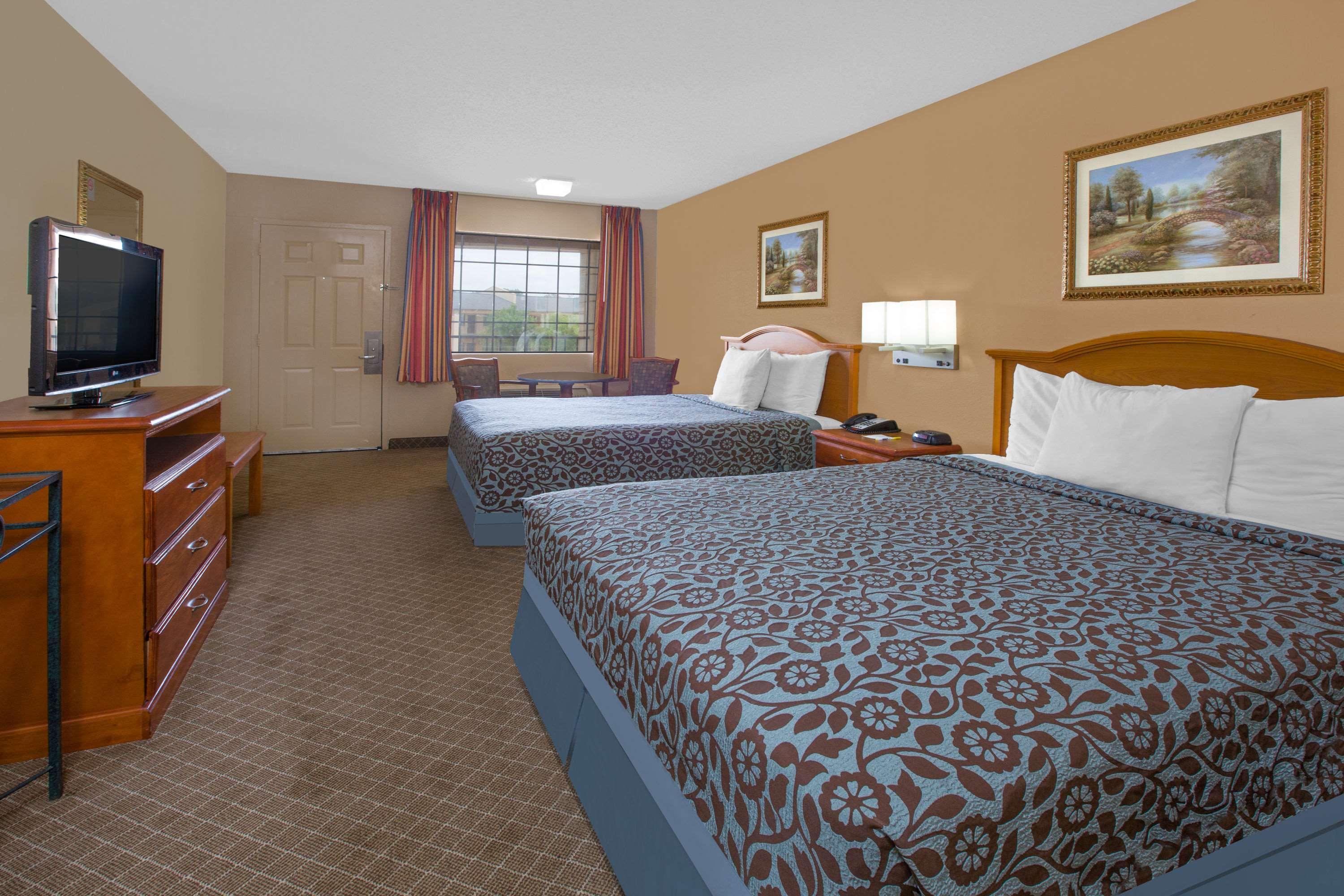 Days Inn By Wyndham Ruston La Zewnętrze zdjęcie